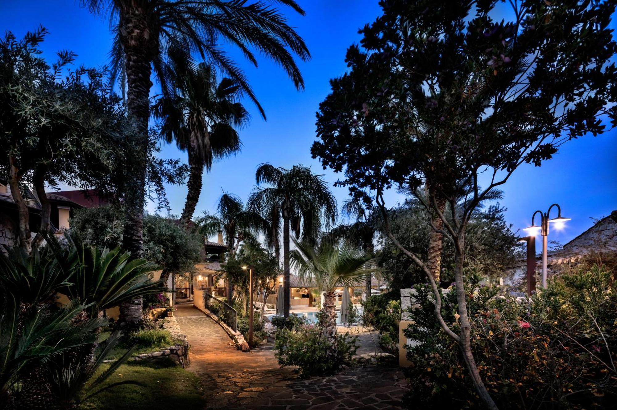 Cruccuris Resort - Adults Only Villasimius Ngoại thất bức ảnh